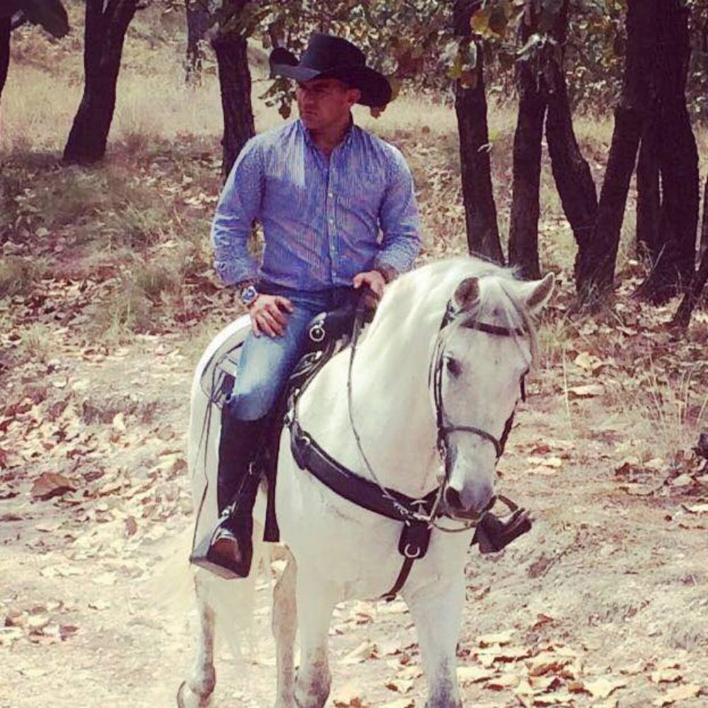 Meet your Posher, Gerardo